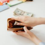 Mitos dan Fakta Top Up E-Wallet Tanpa KTP